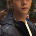 吃瓜娱乐圈来来来吃瓜,揭秘明星幕后故事，一起吃瓜看热闹